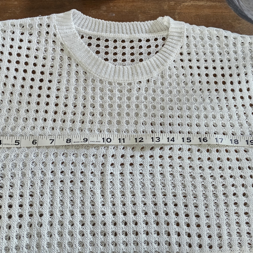 White Knit Sleevless Beach Cover Up Top